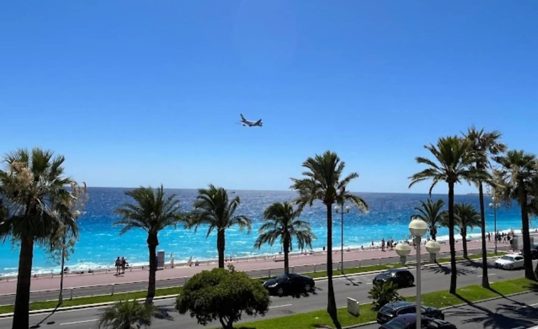 Hotel Flots D'Azur Promenade Des Anglais Nice