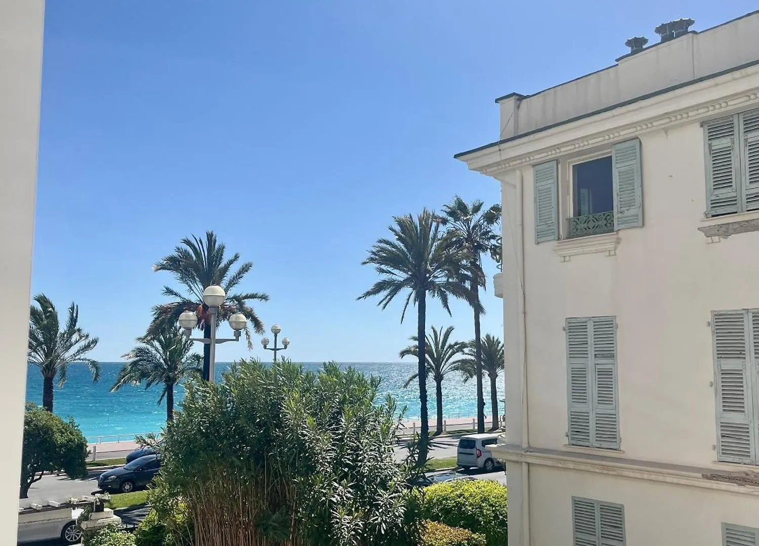 Hotel Flots D'Azur Promenade Des Anglais Nice