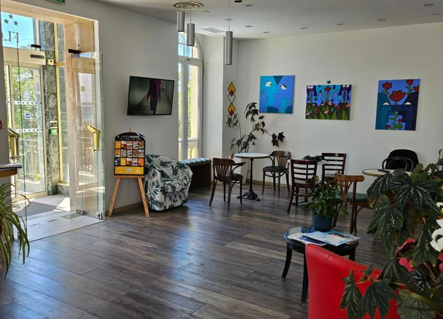 Hotel Flots D'Azur Promenade Des Anglais Nice 3*,  Fransa
