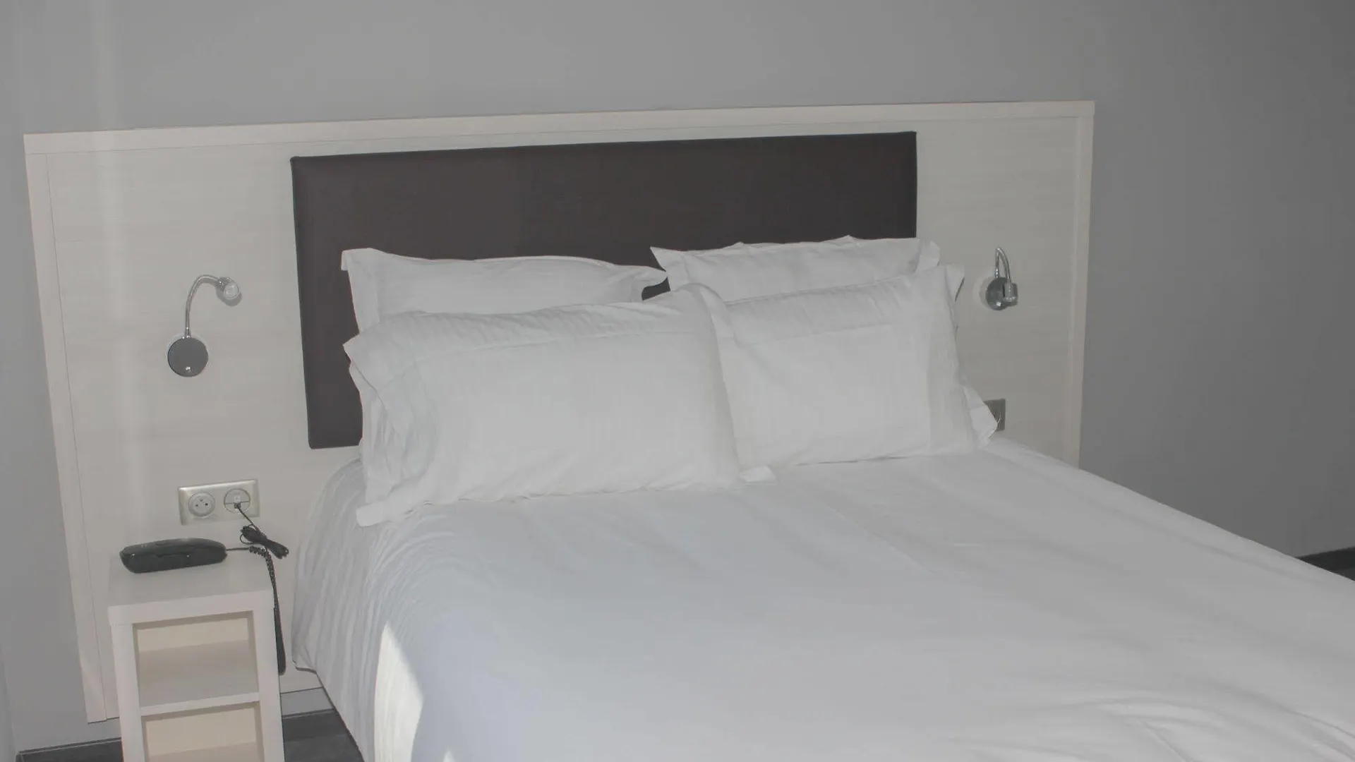 Hotel Flots D'Azur Promenade Des Anglais Nice